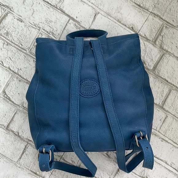 Roots Backpack - Picture 3 of 12